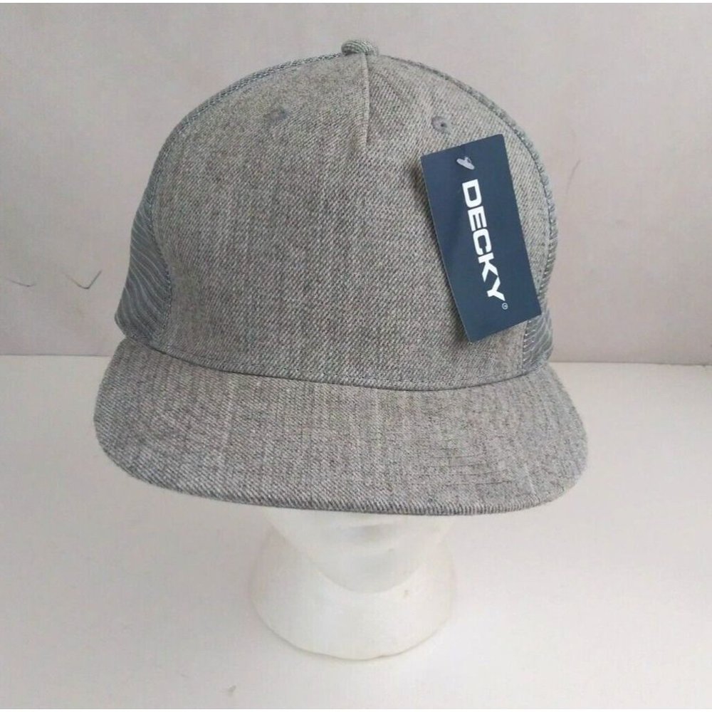 NWT Decky Gray Mesh Back Unisex Snapback Baseball Cap